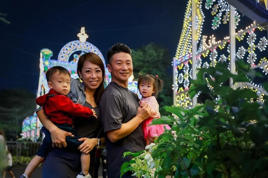Singapore's Gardens by the Bay welcomes 100 millionth visitor as it launches annual Christmas fair - Vimarsana News