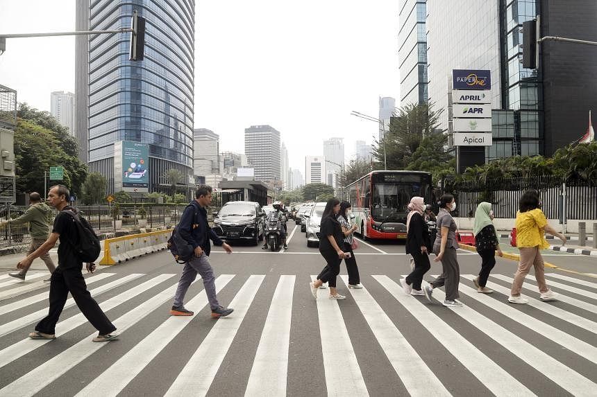 Indonesia's govt calls for public vigilance over emerging Covid-19 subvariants - Vimarsana News