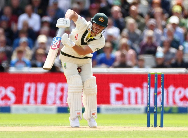 Cricket-Australia eye victory lap against Pakistan at end of stellar year