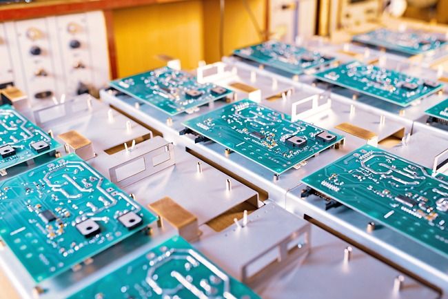 Semiconductor to become critical national industry in Vietnam, says communications minister - Vimarsana News