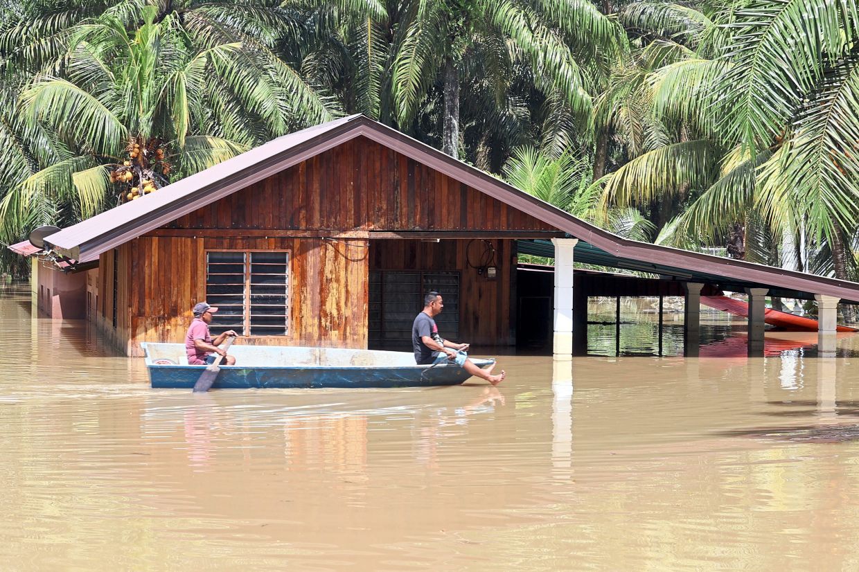 Villagers to prepare food for flood victims