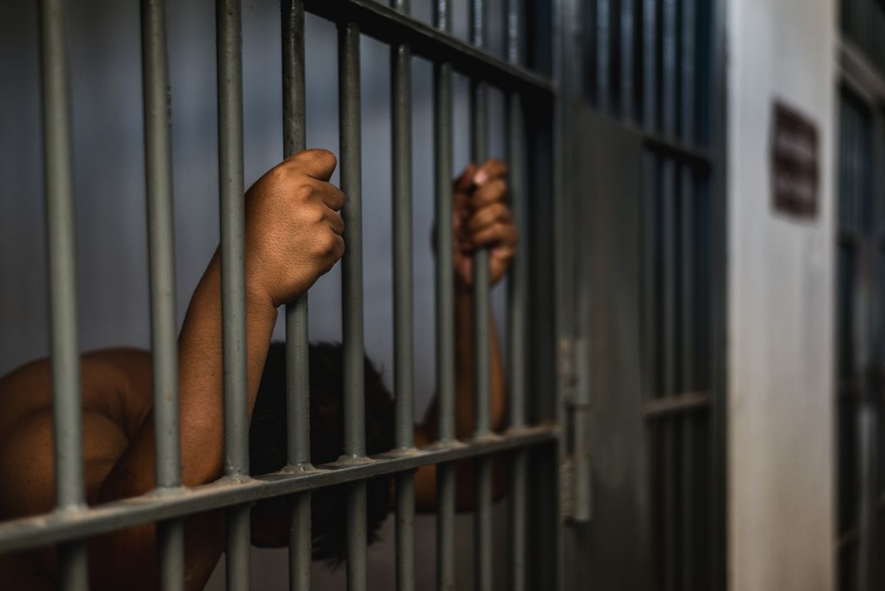 Prisons Dept allows Christmas family visits on Dec 27, 28 - Vimarsana News