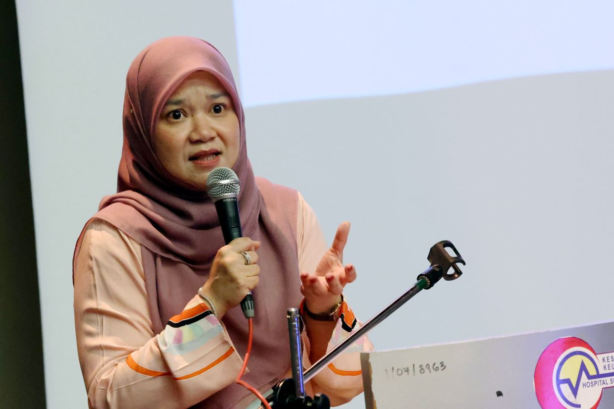 'DLP schools must not neglect BM' - Vimarsana News