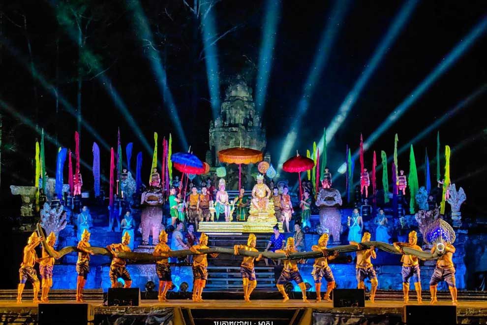 Cambodia's Angkor Thanksgiving event draws thousands of international visitors in big boosts to tourism - Vimarsana News