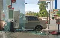 Nonagenarian dies after crashing car into fast food restaurant in Sibu