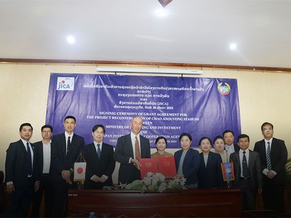 Japan grants US$29.3mil for revamp of Chao Anouvong stadium - Vimarsana News