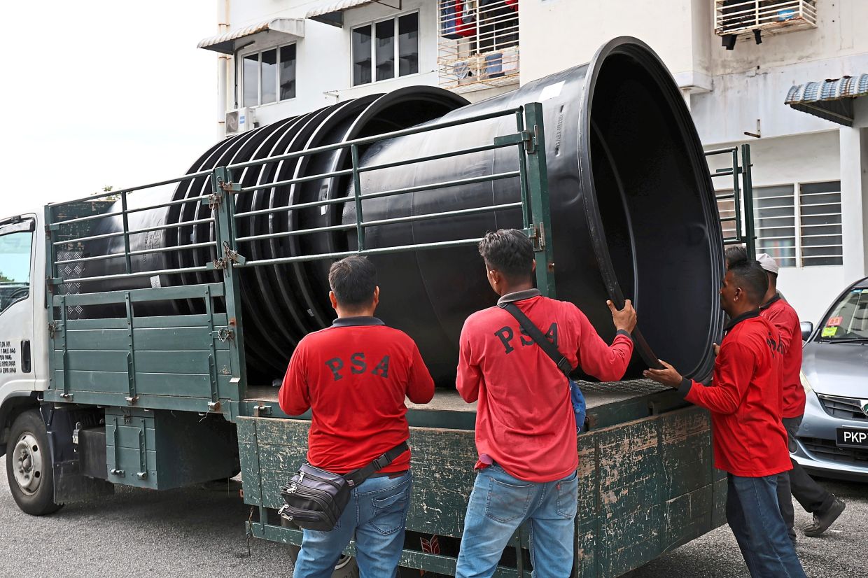 MP: Store sufficient water before Jan 10 | The Star