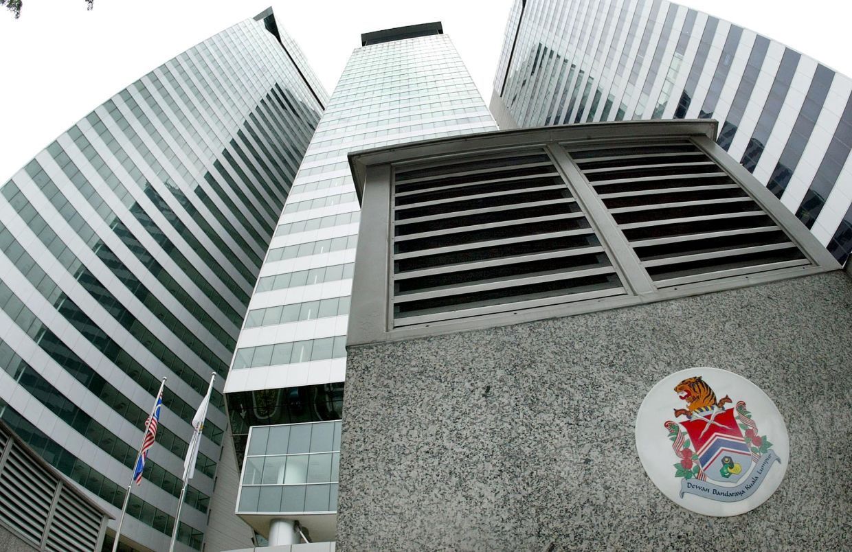 Dewan Bandaraya Kuala Lumpur diarah meningkatkan rondaan bagi menangani masalah parkir Dewan Bandaraya Kuala Lumpur diarah meningkatkan rondaan bagi menangani masalah parkir