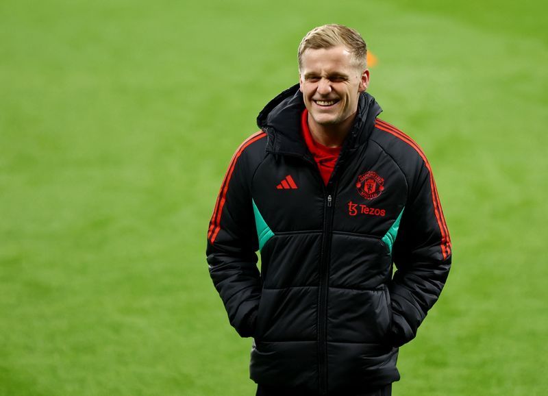 Manchester united stadium jacket hotsell