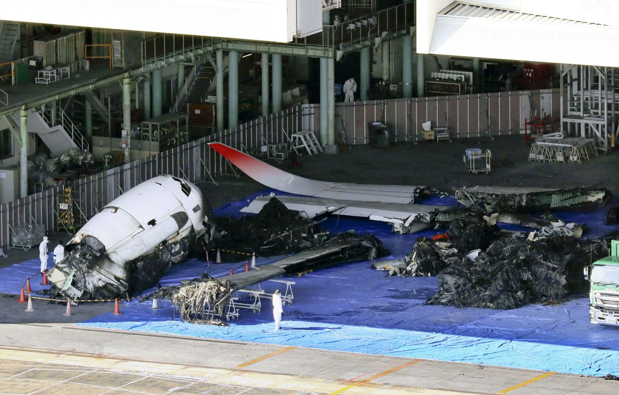 Tokyo's Haneda airport back to normal after crash The Star