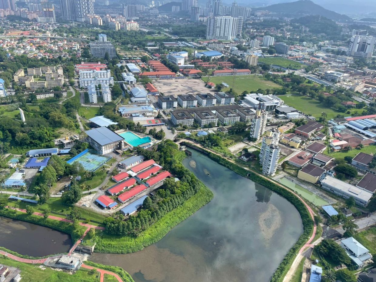 DBKL clarifies proposed degazettement of flood pond - Vimarsana News