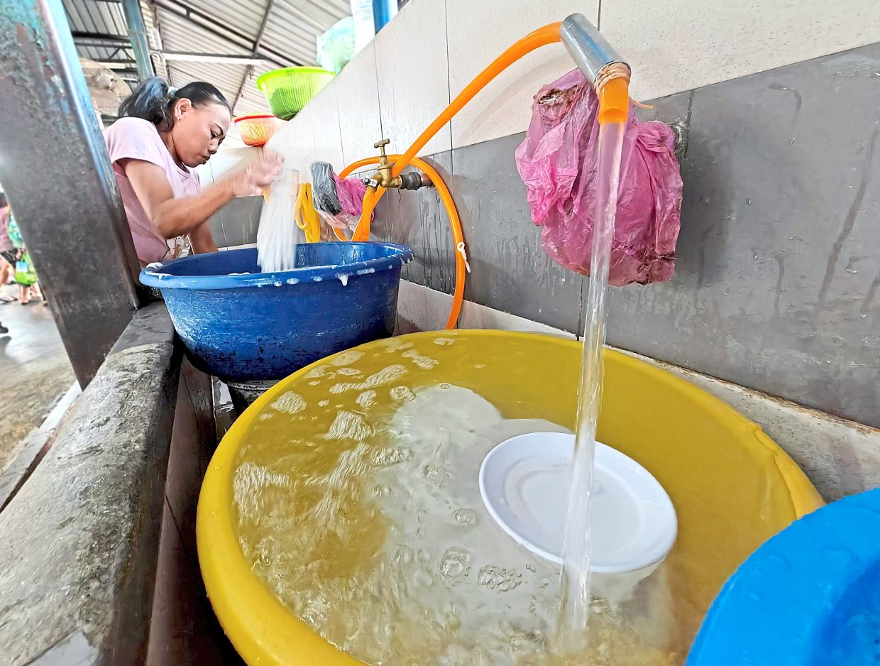 Smiles all around as water restored - Vimarsana News