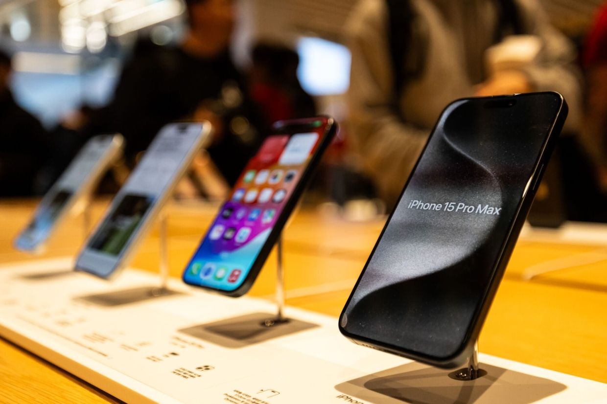 Apple offers rare iPhone 15 discount in China amid demand fears The Star