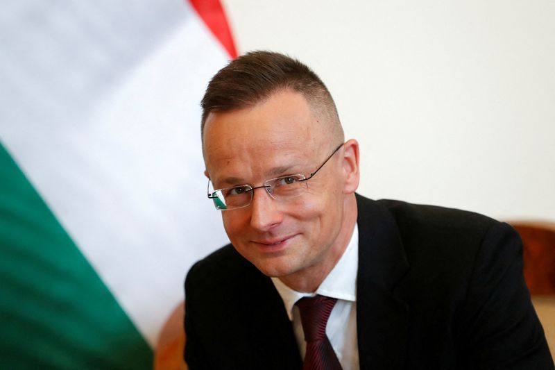 Hungarian foreign minister visits Ukraine before EU summit on aid package - Vimarsana News