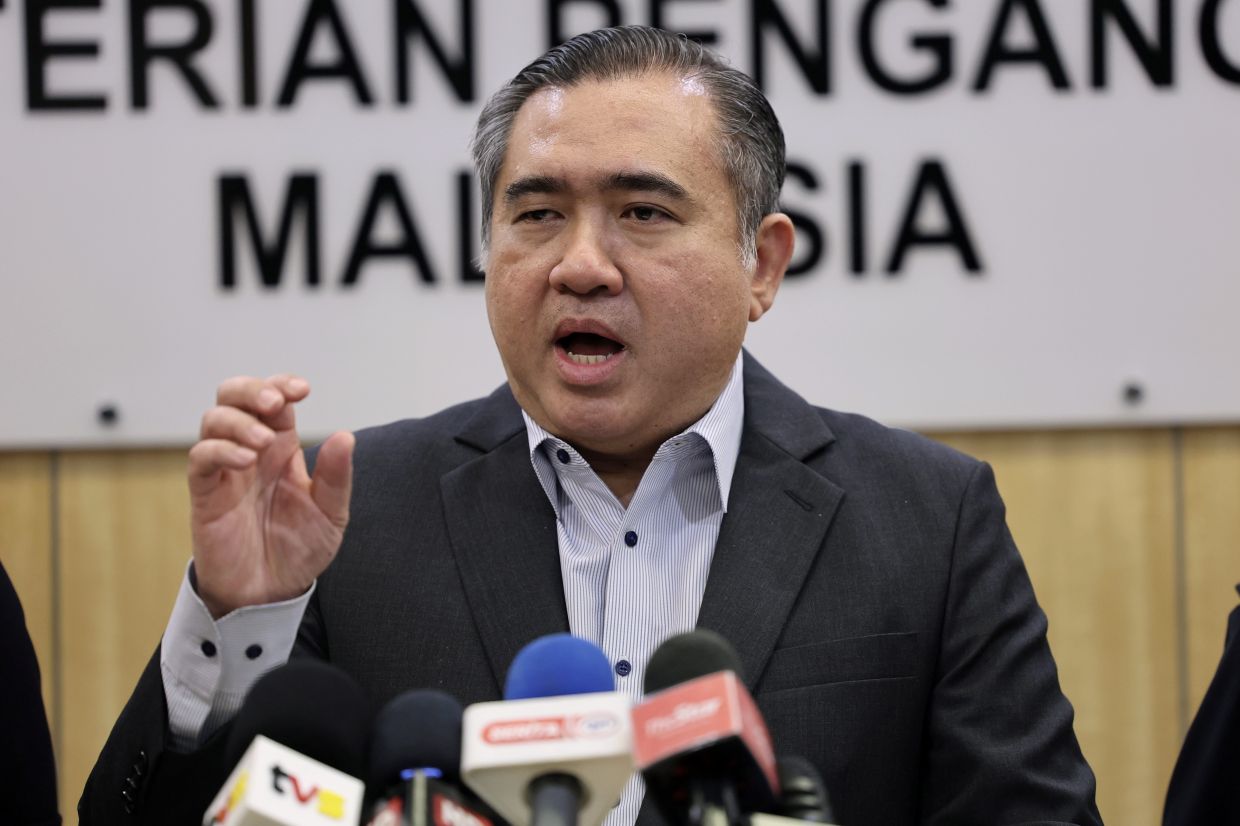 Part of proceeds from special number plates bidding to fund cabbies’ Socso contribution, says Transport Ministry