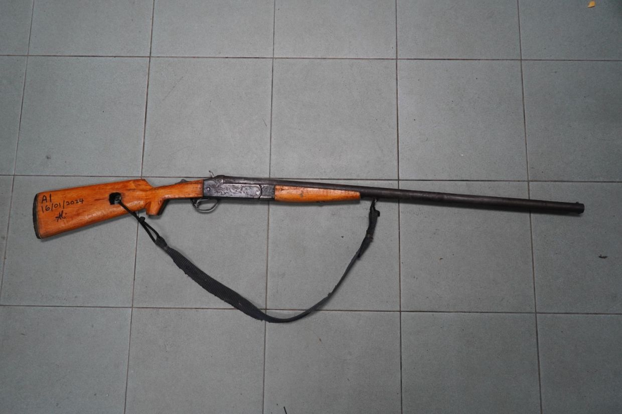 Self-inflicted gunshot lands man in trouble after cops find illegal weapons, bullets in his home