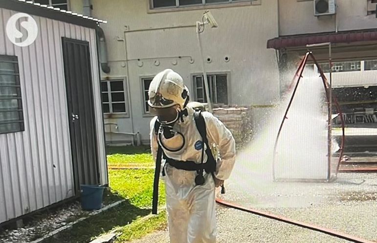 Tense moment in Perak Dept of Minerals and Geosciences ammonia leak, no casualties - Vimarsana News