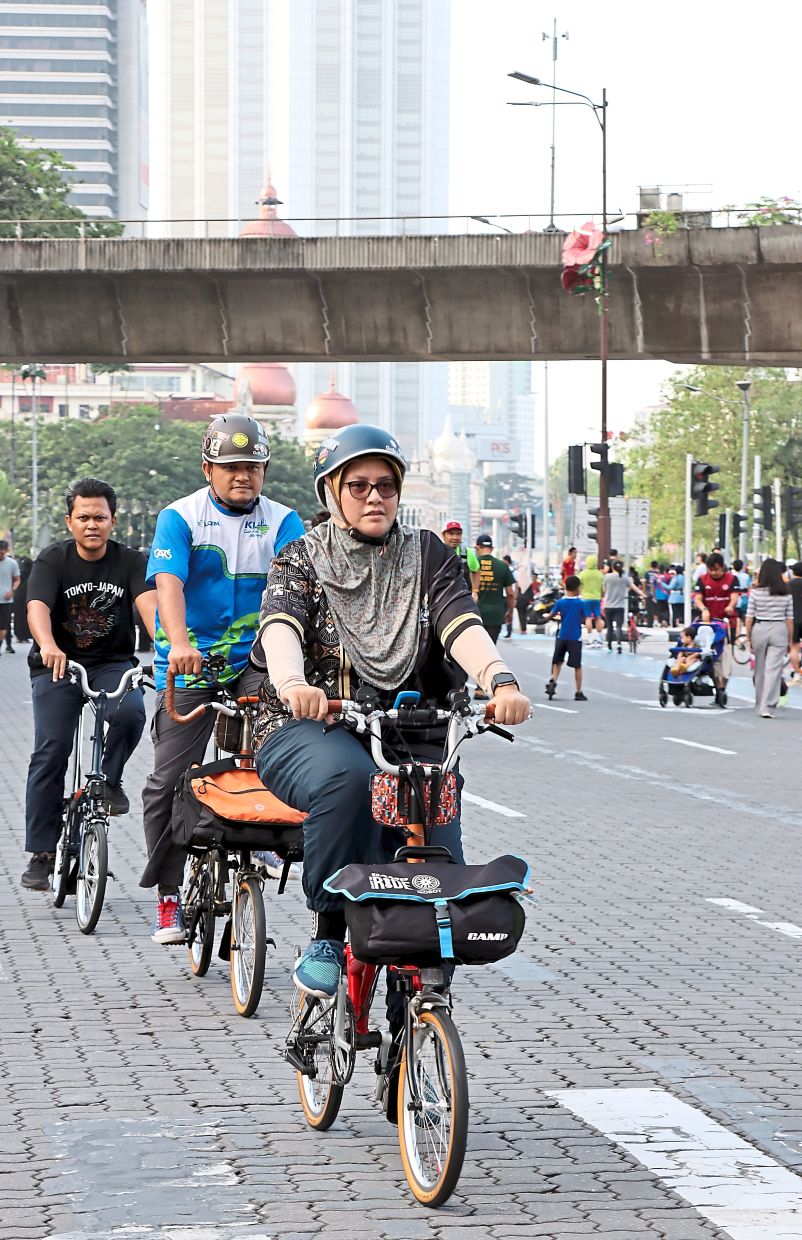 Parts of Kuala Lumpur become a car-free haven every Sunday for cyclists, joggers, walkers and those who enjoy inline skating and skateboarding.