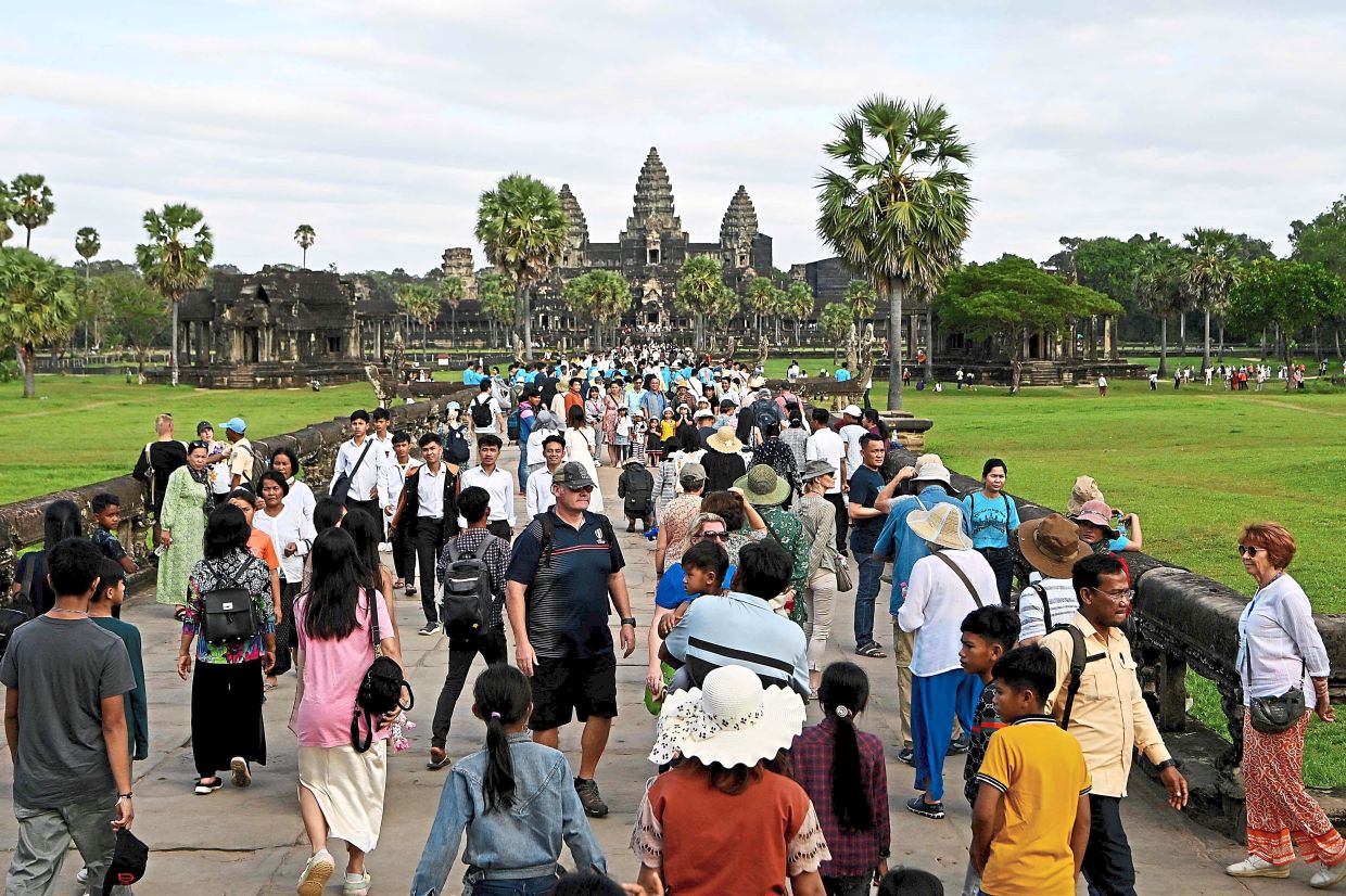 Surge in visitors and revenue at Angkor park - Vimarsana News