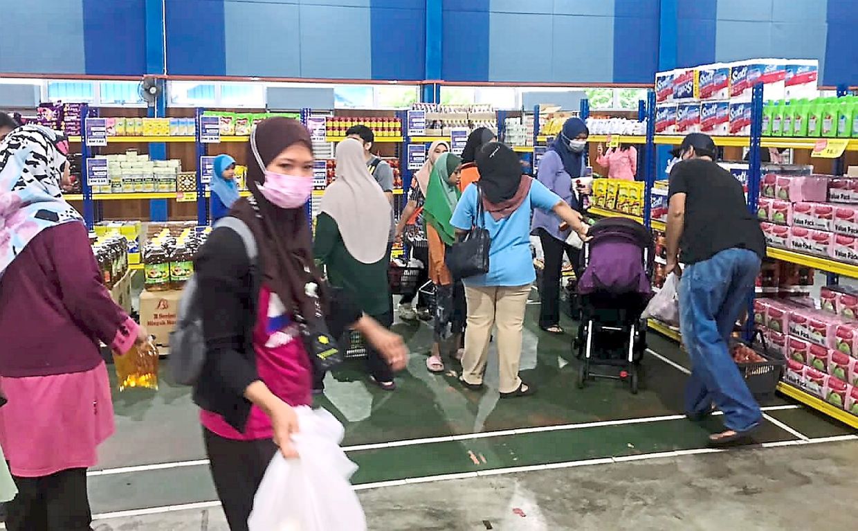 Over RM8mil allocated for Rahmah sales programme in Johor this year - Vimarsana News
