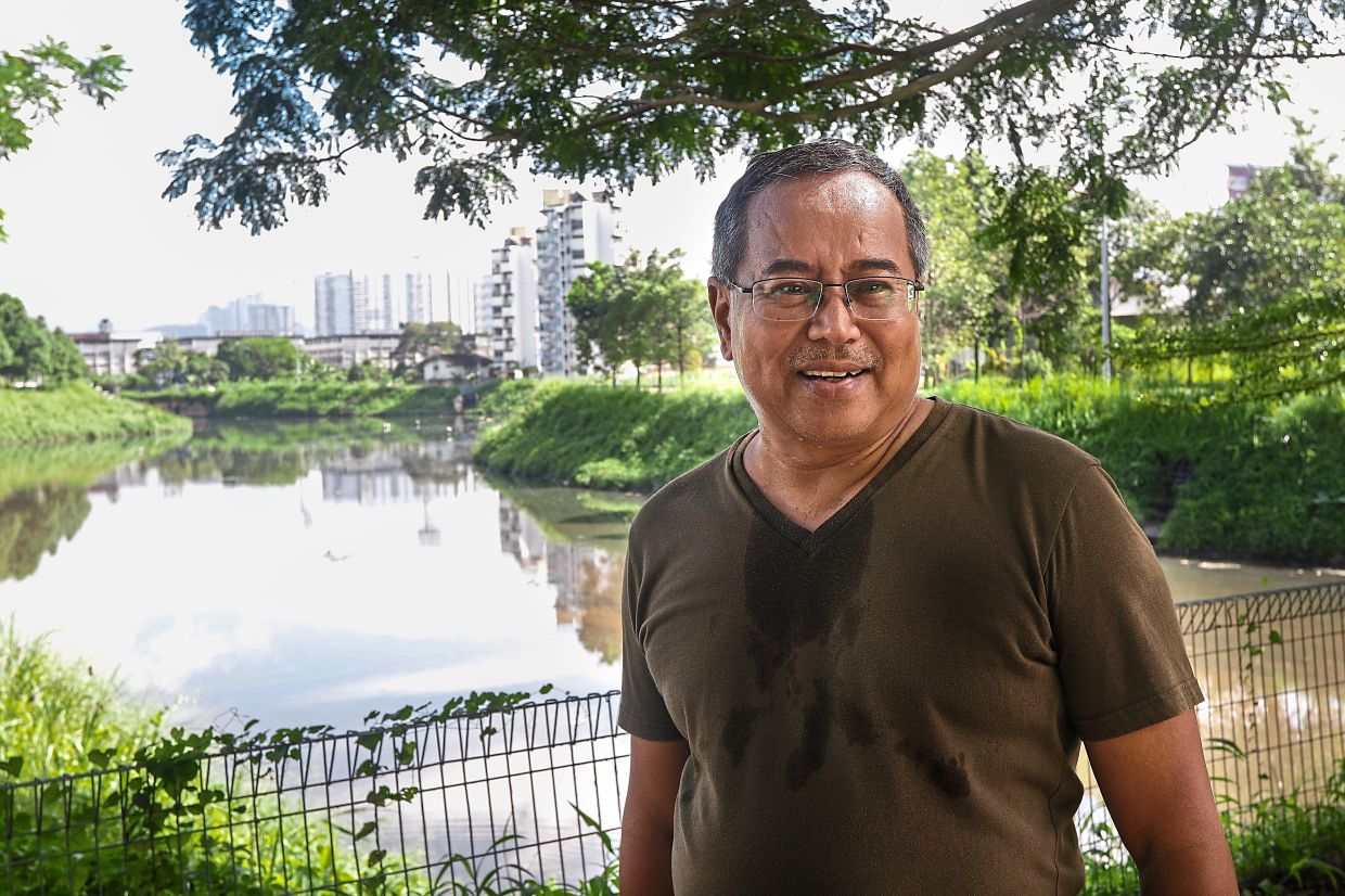 Shamsul Baharin recalls the overgrown state of the area during construction of Sungai Bunus flood retention pond.