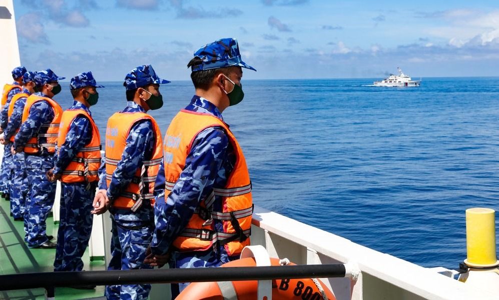 Vietnam and China coastguard conduct joint patrols in Gulf of Tonkin - Vimarsana News