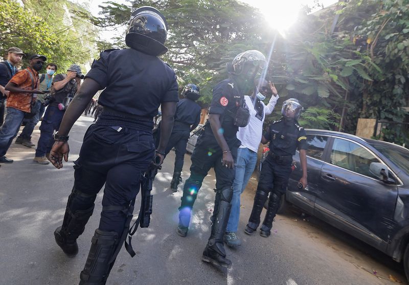 Three Senegal opposition lawmakers arrested after disputed vote delay - Vimarsana News