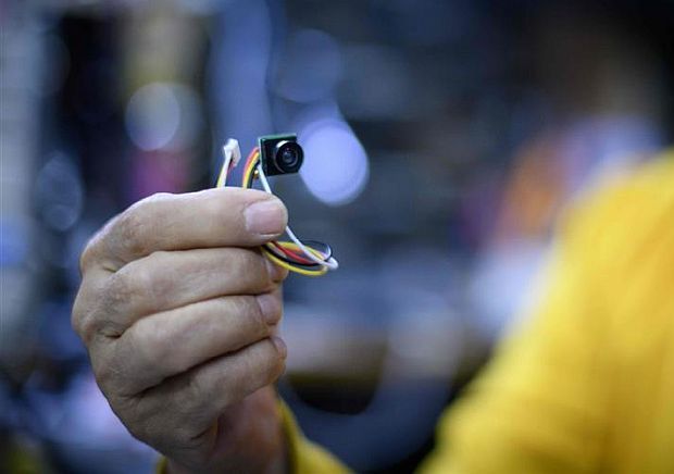 Police looking for man to assist hidden camera in Jelutong homestay probe - Vimarsana News