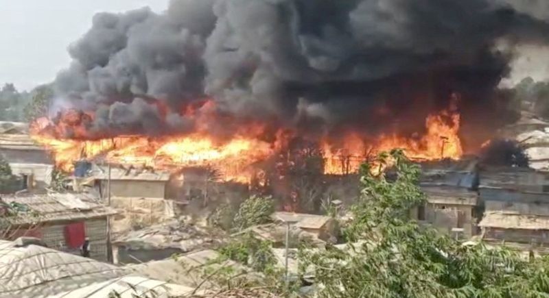 Fire in southern Myanmar destroys seven houses and vehicles - Vimarsana News