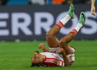 Soccer-Bayern defender Boey out for weeks with hamstring injury - club