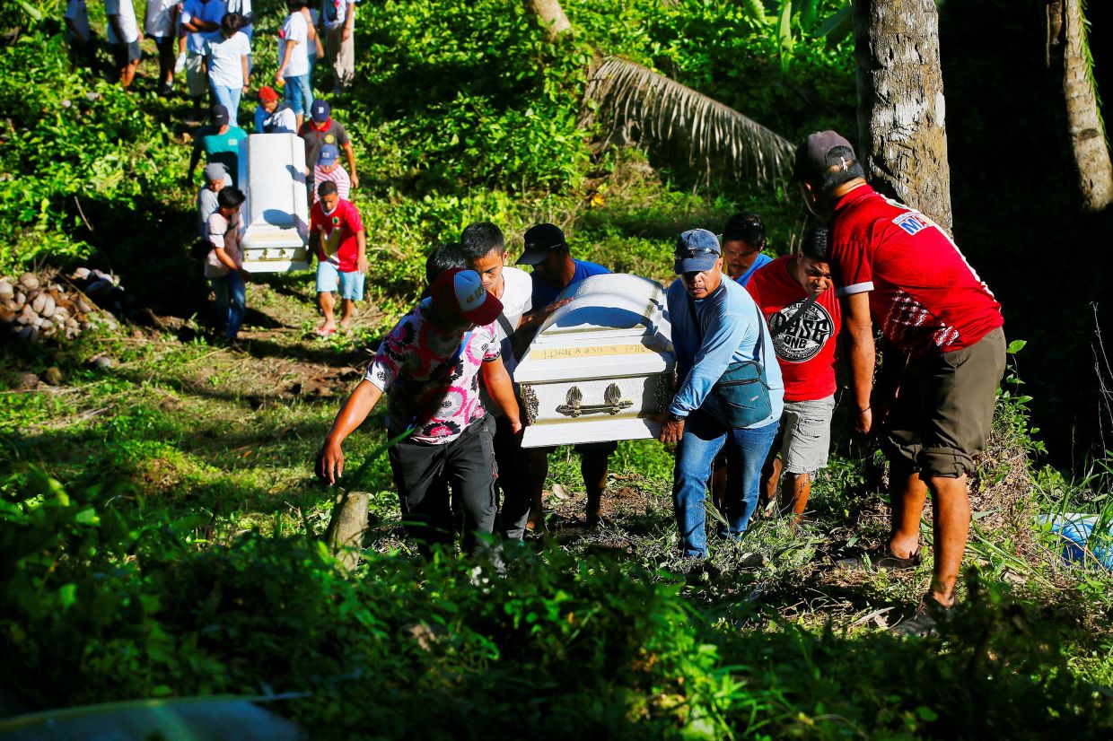 Landslide death toll in Philippines climbs to 98 - Vimarsana News