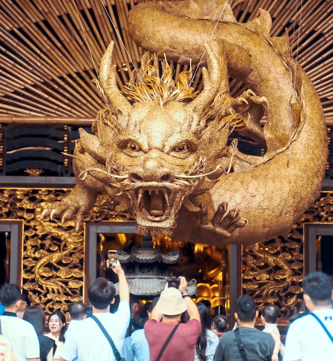 Kulai's 'floating dragon' a labour of love - Vimarsana News