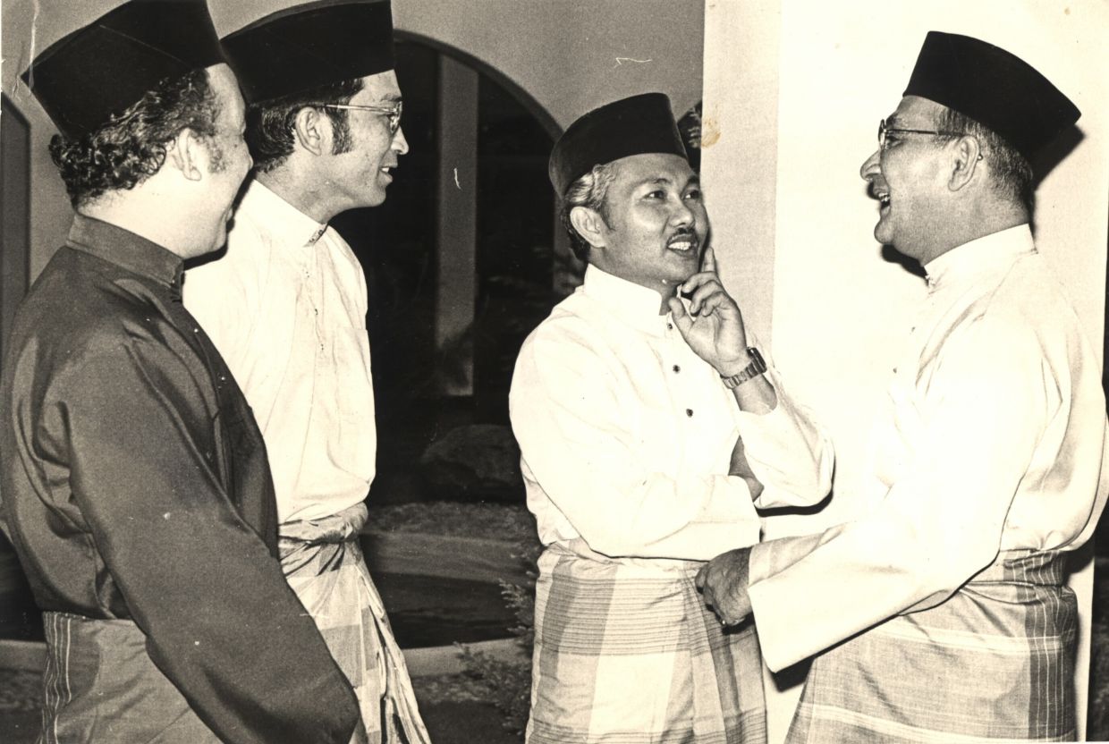 Photo Gallery: Ex-Sarawak governor Taib Mahmud passes away | The Star
