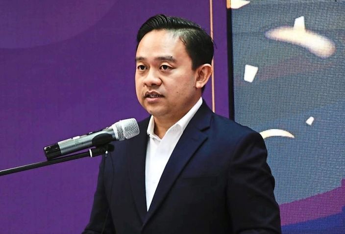 Wan Saiful spared six-month suspension after apology | The Star