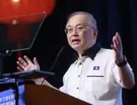 Vernacular schools not stumbling blocks to national unity, says Dr Wee