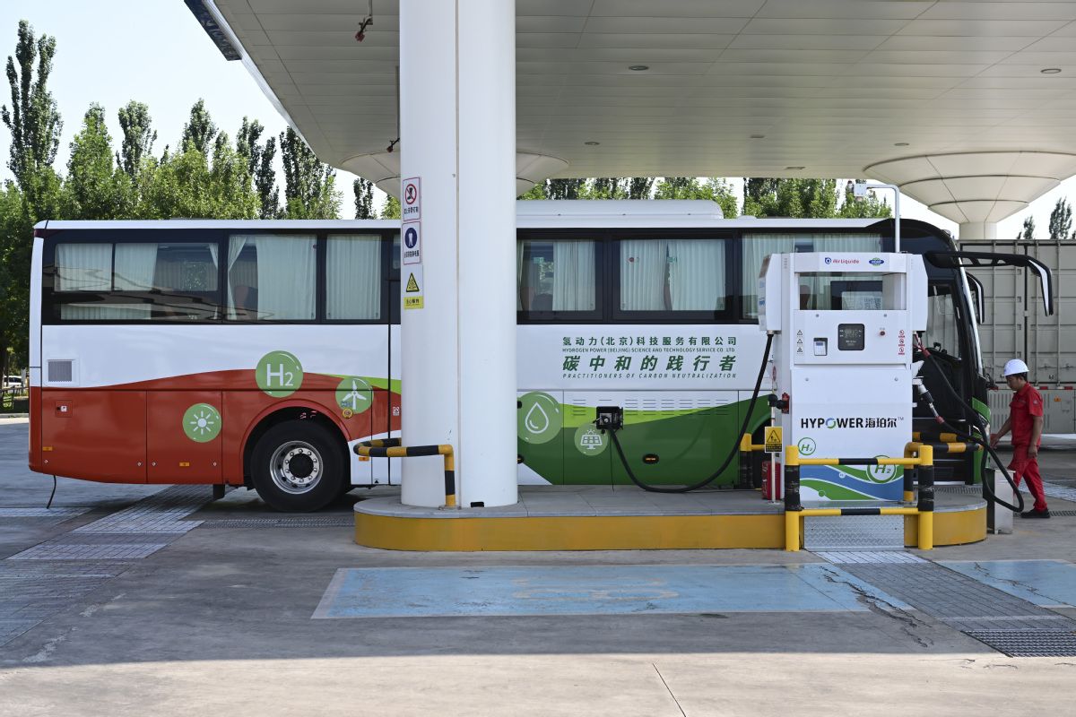 Fuel-Cell Vehicles - China's Future