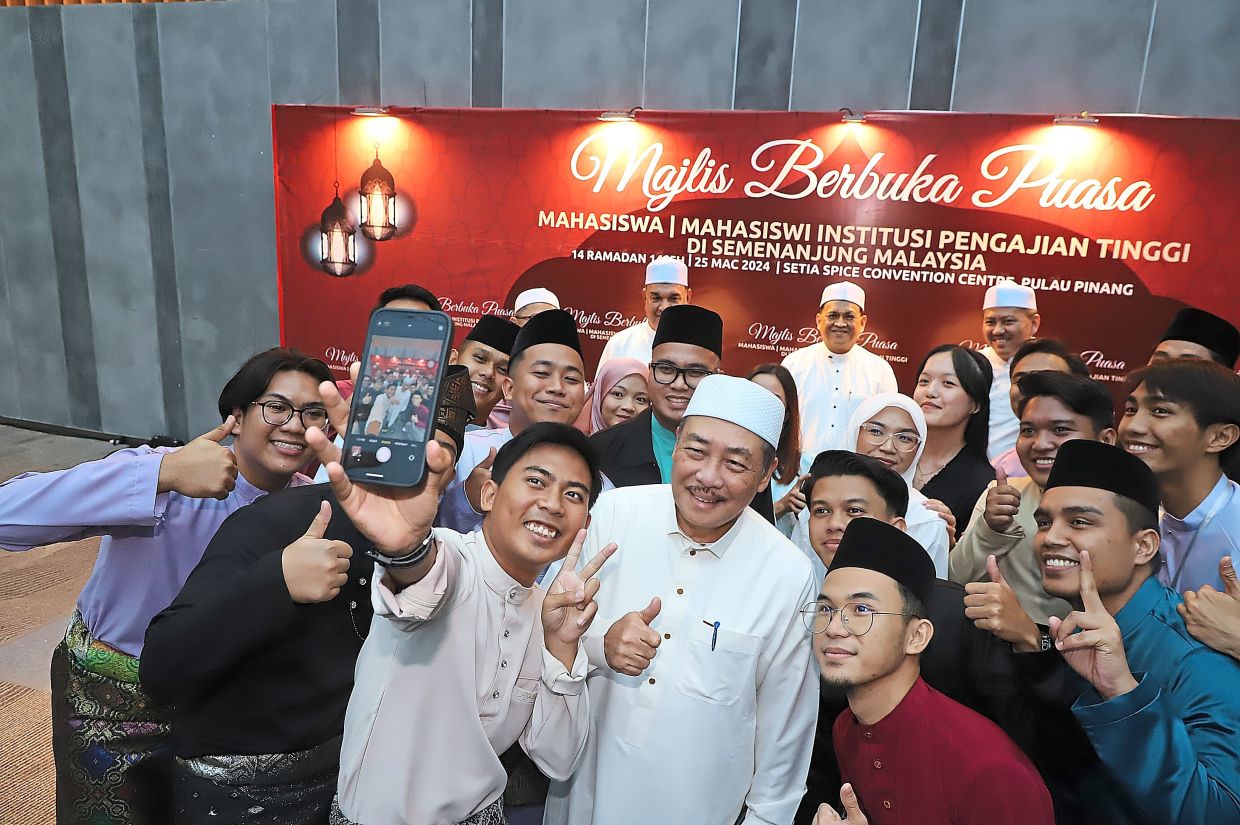 Unable to return for Raya | The Star