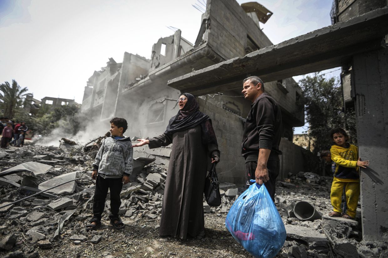 Truce talks between Israel and Hamas to resume Sunday in Cairo, Egyptian television station says - Vimarsana News