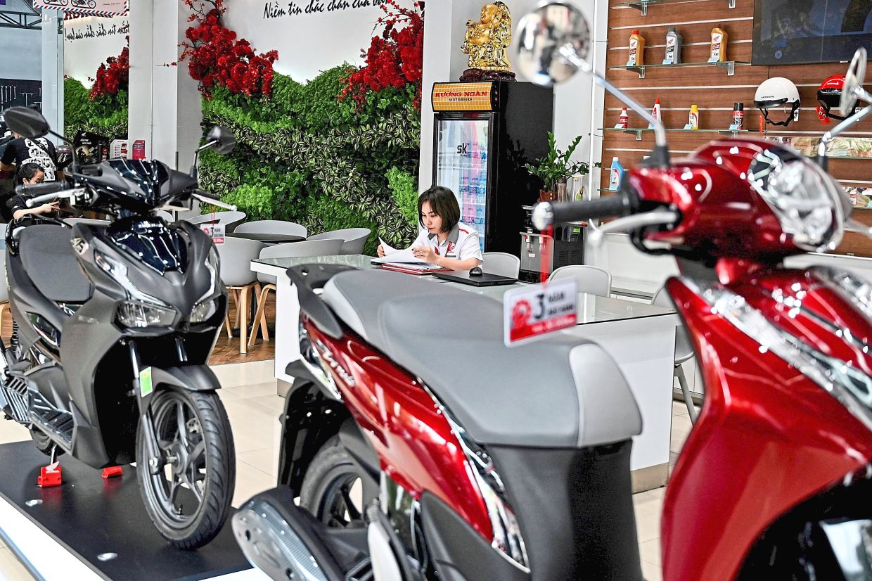Local motorcycle manufacturers make shift towards niche market - Vimarsana News