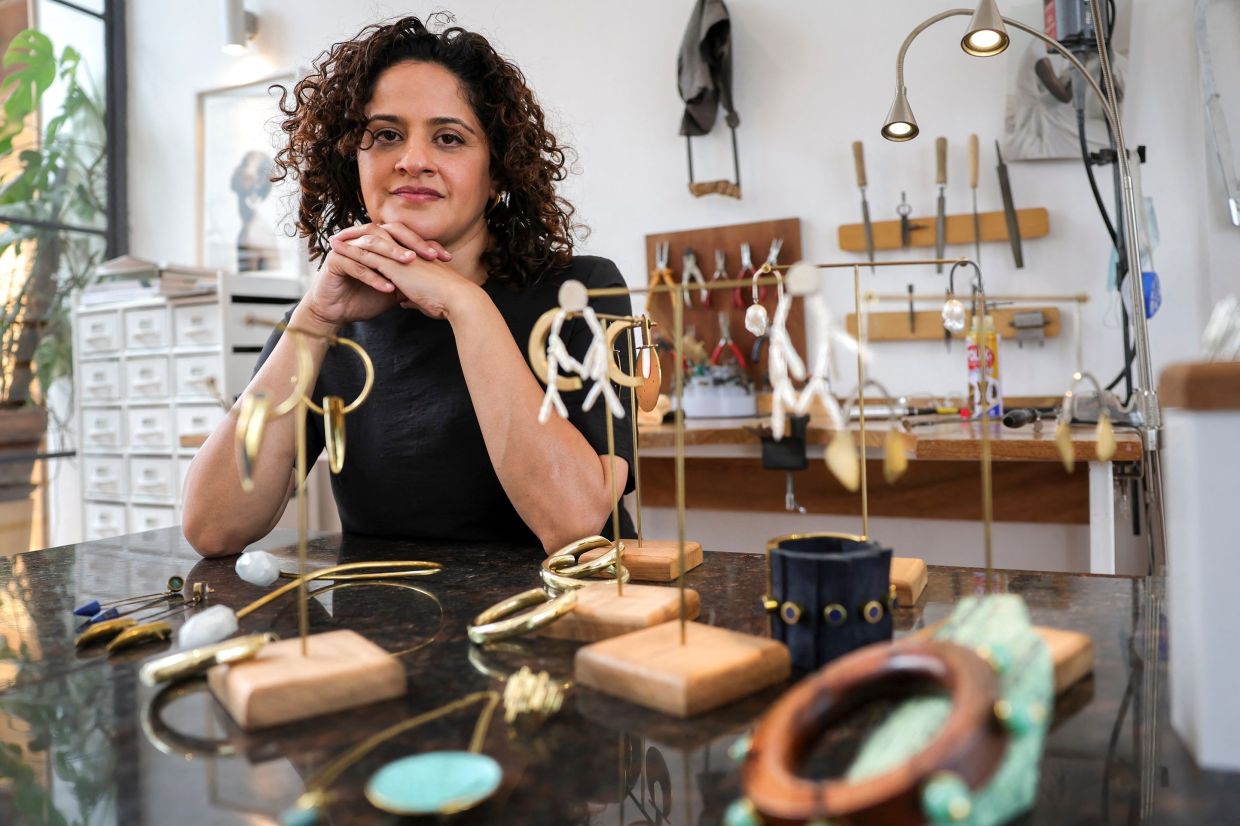 Ropes, brass, salt, stone: How this Kenyan designer is reinventing jewellery - Vimarsana News