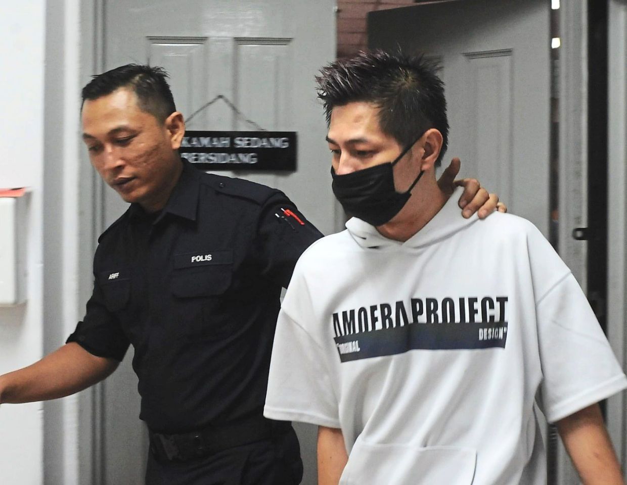 Massage centre owner and son charged with sex trafficking - Vimarsana News