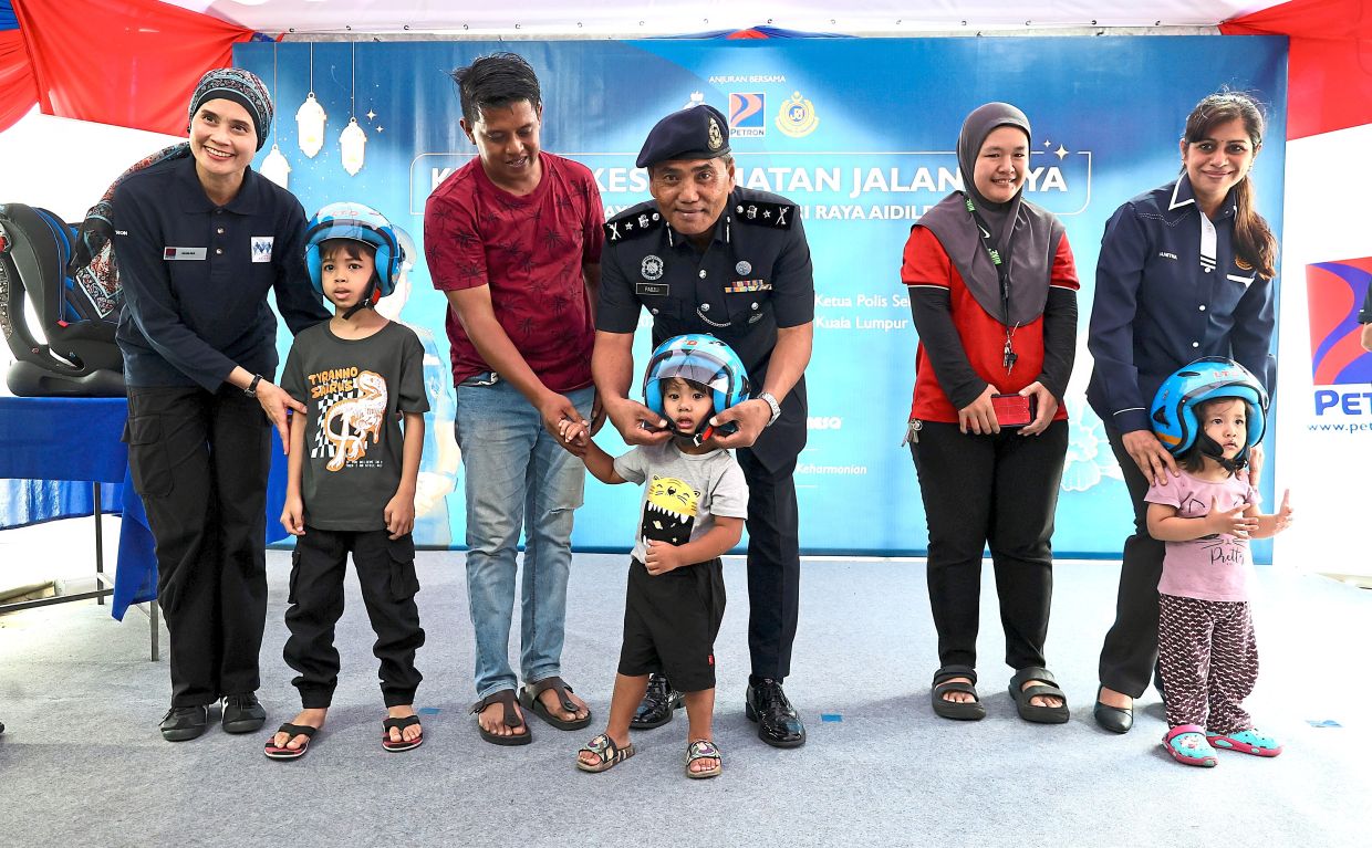 Raising awareness of road safety - Vimarsana News