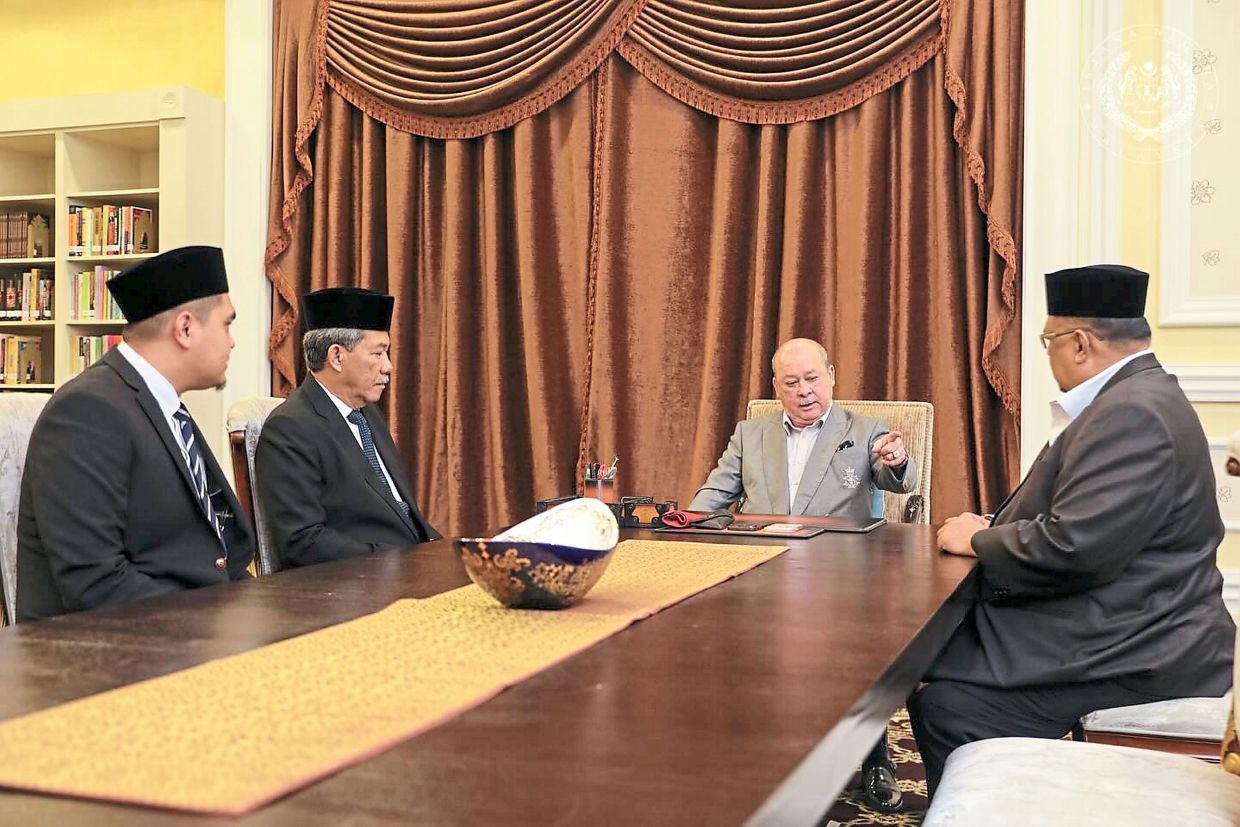 King: Unite Malaysians, don't divide - Vimarsana News