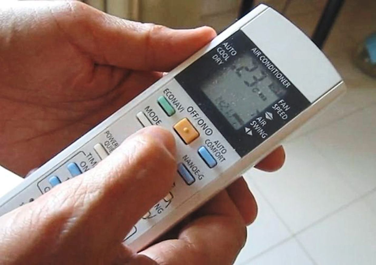 While many of us would be tempted to keep the air conditioner on at low temperatures throughout the day and night during hot weather, TCM theory says that prolonged exposure to such temperatures can disrupt the natural ventilation of our skin. So, keep that aircon temperature to a range of 22°C to 26°C, and set it to automatically switch off around 3am at night.