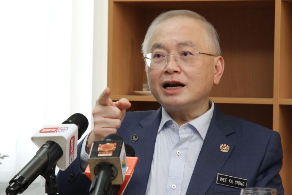 MCA has made significant contributions to the Chinese community, says Dr Wee - Vimarsana News
