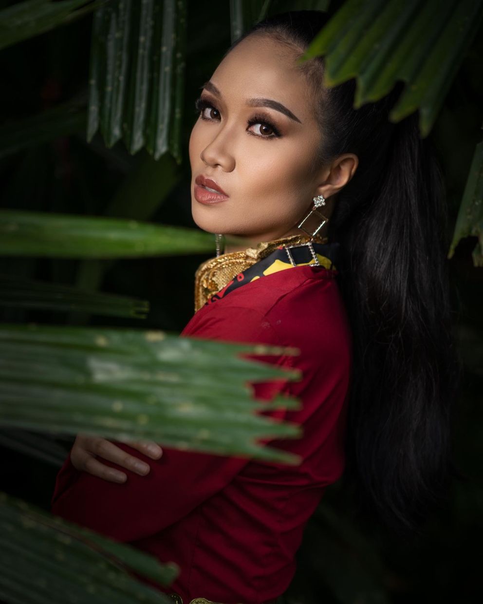 The 26-year-old data analyst describes her personal style as casual yet polished. Photo: Syahril Alel Hussien