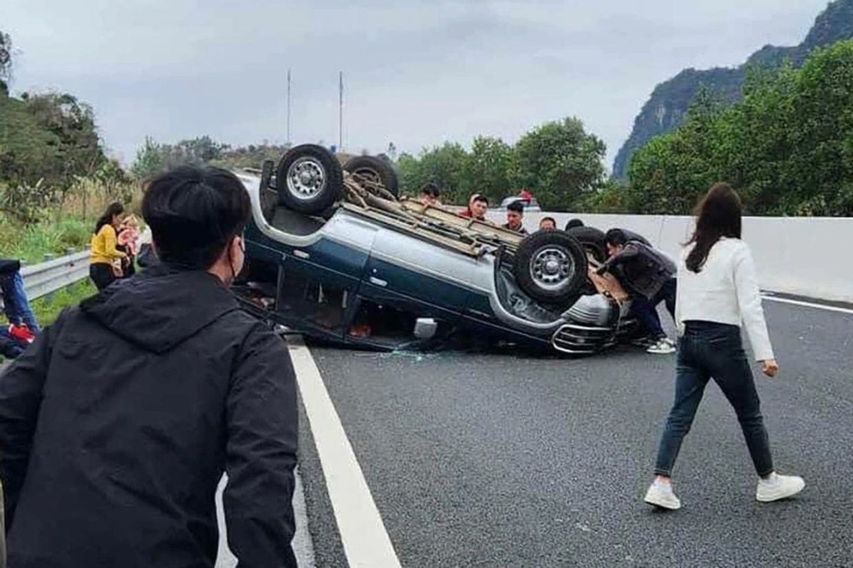Road accidents claim 33 lives during Lao New Year holidays - Vimarsana News