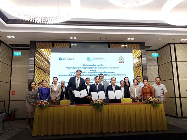 Laos govt and private sectors extend support for free school meals programme - Vimarsana News