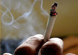 RM1.4mil in compounds issued for smoking offences in March, says Health Ministry - Vimarsana News