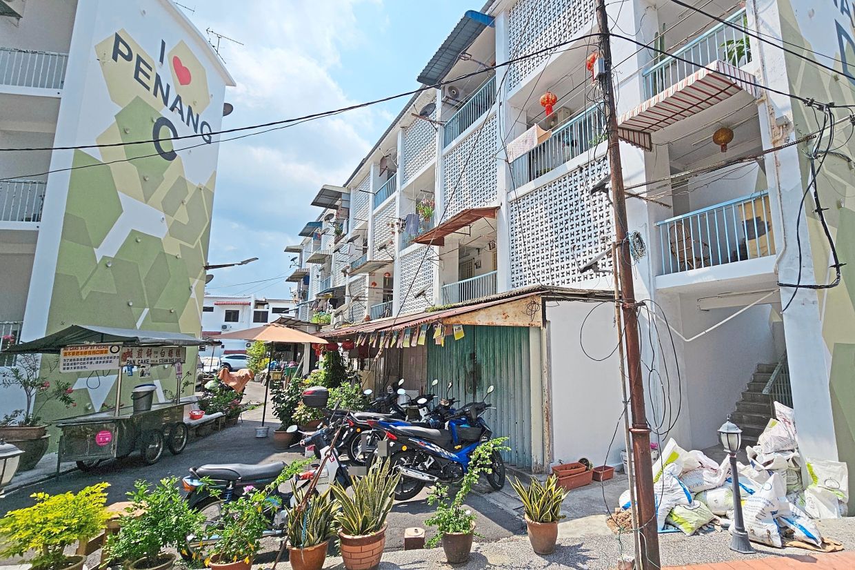 Obstacles such as motorcycles and hawker carts present difficulties for first responders to get to a fire if one occurs at China Street.